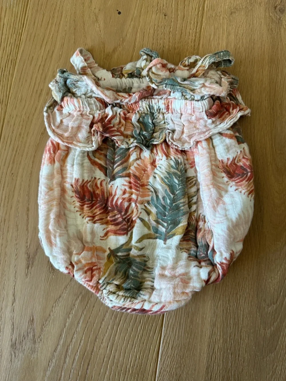 Angel Dear Ruffle Bodysuit - Picture 2 of 3